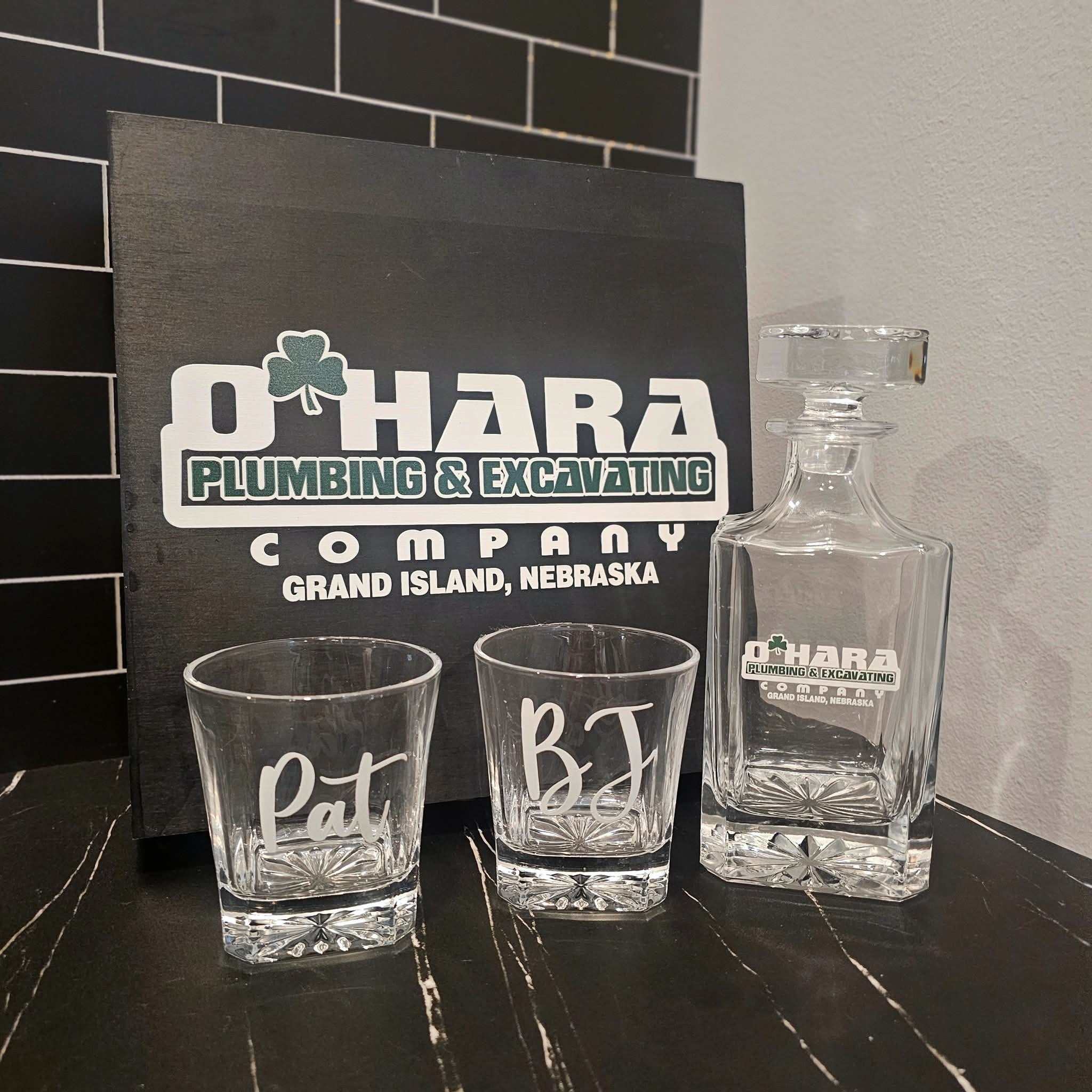 2 Glass Decanter Set